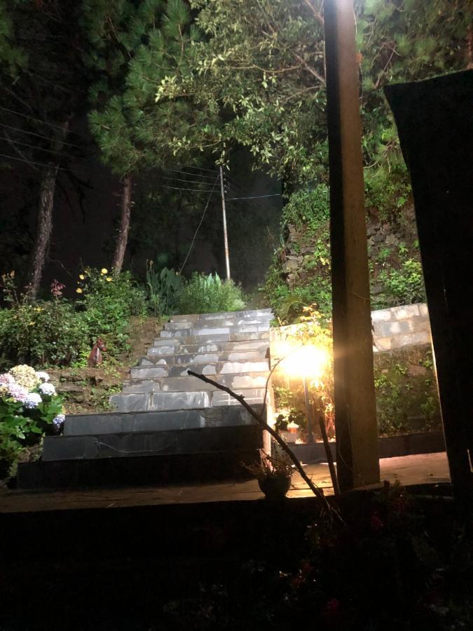 The Westberry 50Mtrs Offroading And 50 Mtrs Nature Path Bed & Breakfast Шимла Екстериор снимка