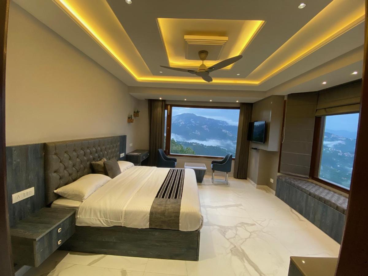 The Westberry 50Mtrs Offroading And 50 Mtrs Nature Path Bed & Breakfast Шимла Екстериор снимка