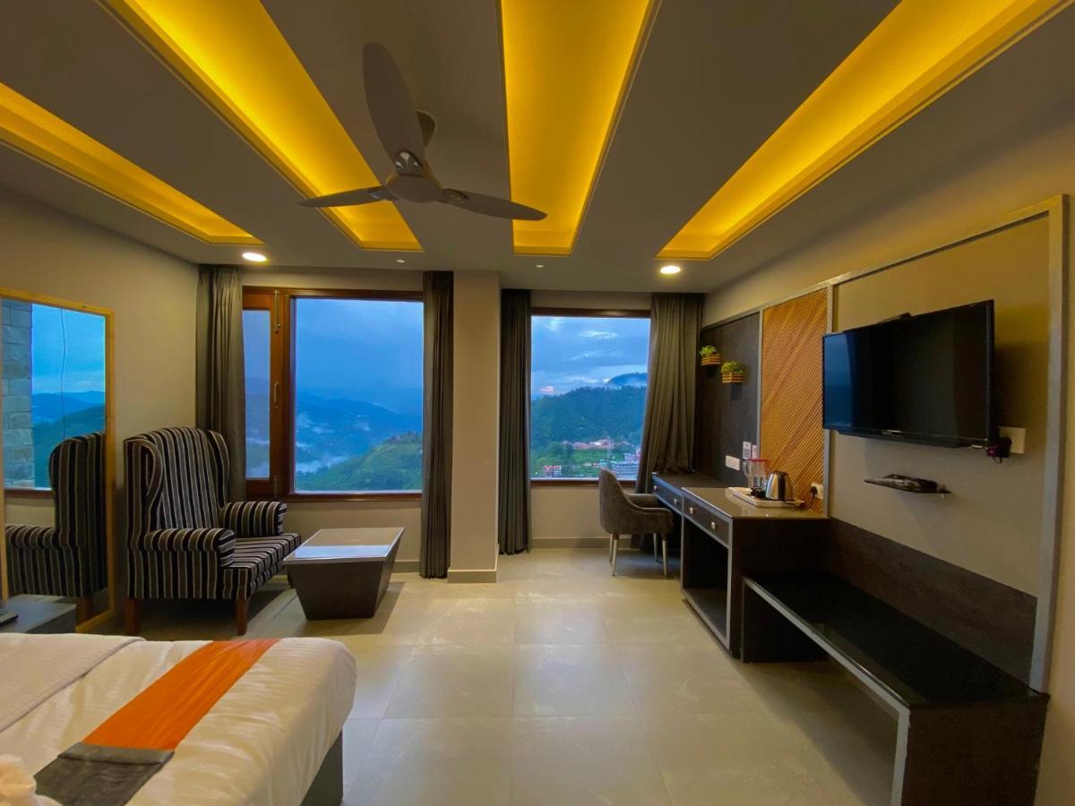 The Westberry 50Mtrs Offroading And 50 Mtrs Nature Path Bed & Breakfast Шимла Екстериор снимка