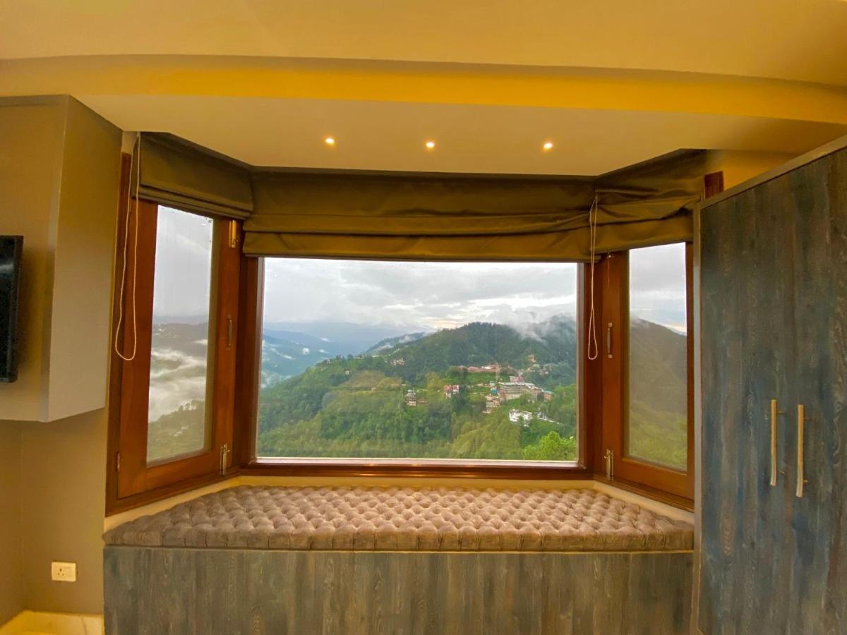The Westberry 50Mtrs Offroading And 50 Mtrs Nature Path Bed & Breakfast Шимла Екстериор снимка